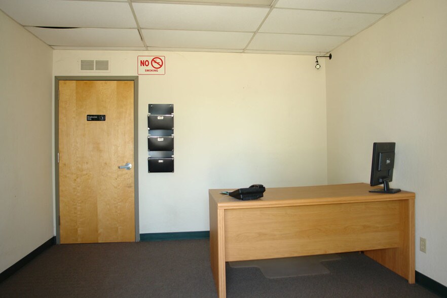 More Photos Of 2170 Oakland Rd, San Jose Light Manufacturing For Lease