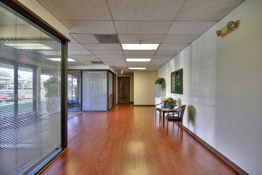 More Photos Of 963 Transport Way, Petaluma Office For Lease