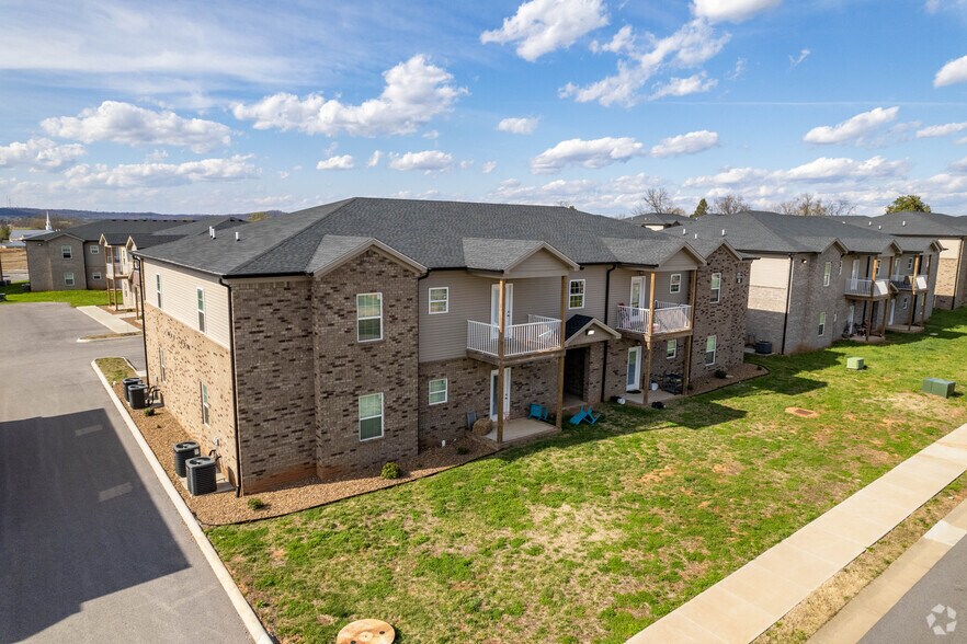 More Photos Of 2146 Prospector Ct, Bowling Green Apartments For Sale