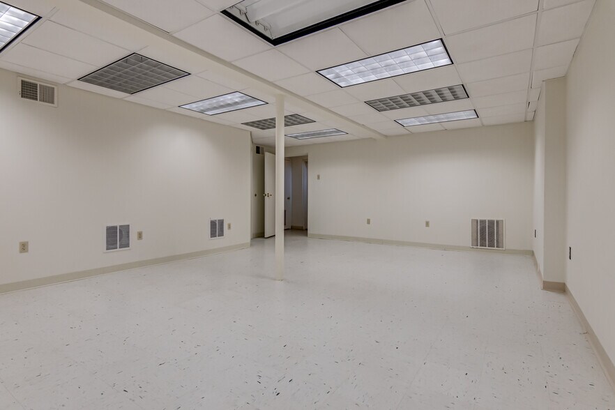 More Photos Of 3439 Babcock Blvd, Pittsburgh Office For Sale