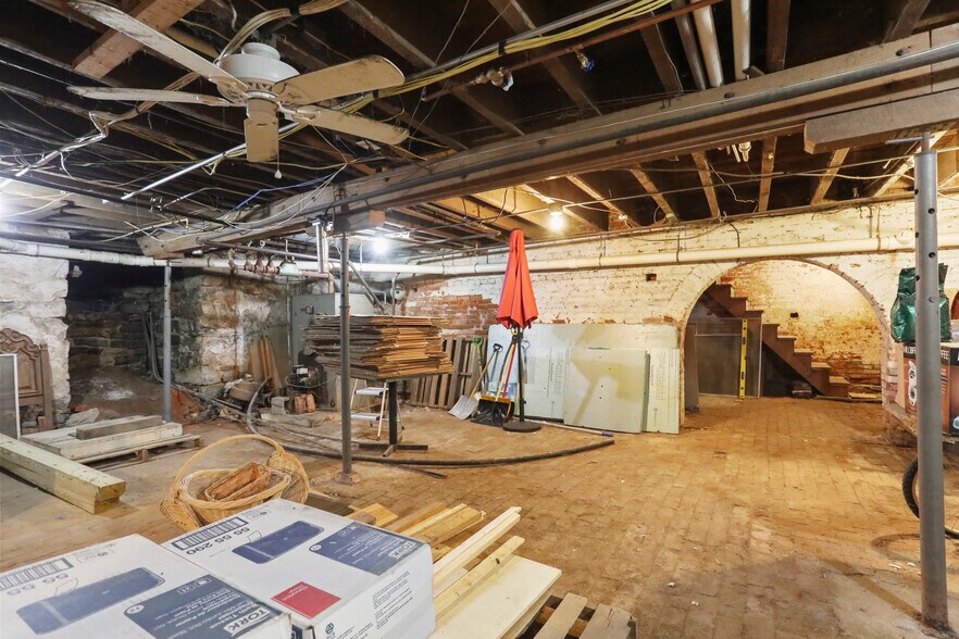 More Photos Of 100 W German St, Shepherdstown Storefront Retail Residential For Sale