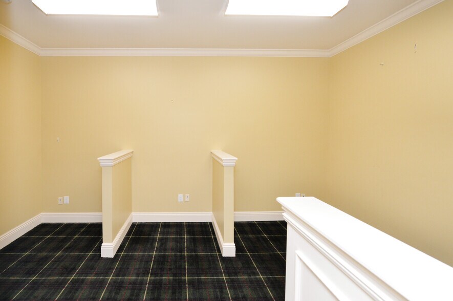 More Photos Of 45-47 E Main St, Ramsey Office Residential For Lease