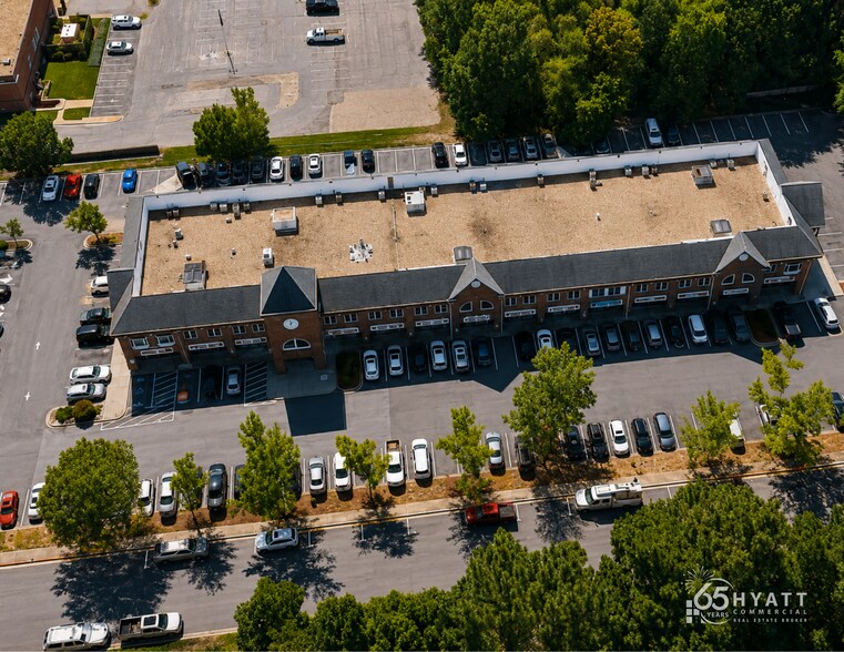More Photos Of 9375 Chesapeake St, La Plata Storefront Retail Office For Lease