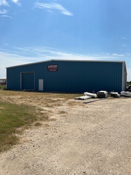 Primary Photo Of 8503 Lava Hill Rd, Austin Warehouse For Lease
