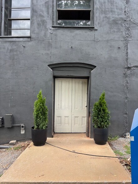 More Photos Of 200 Battle St W, Talladega Storefront For Sale