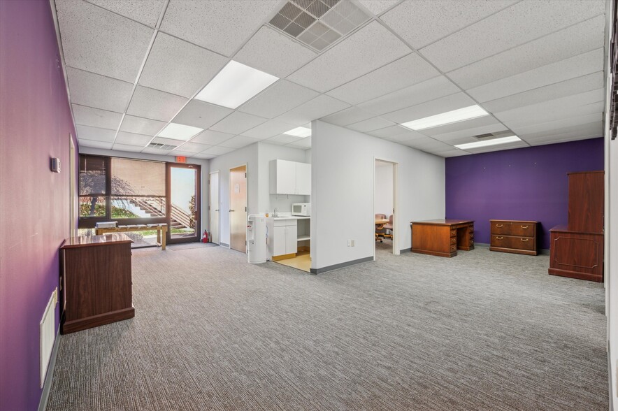 More Photos Of 486 Norristown Rd, Blue Bell Office For Lease