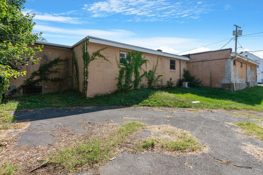More Photos Of 75 Jackson Ave, Cohoes Warehouse For Lease