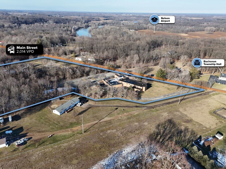 More Photos Of 15198 N Main St, Buchanan Office For Sale