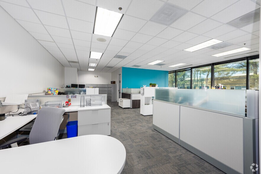 More Photos Of 6304 Woodside Ct, Columbia Coworking Space