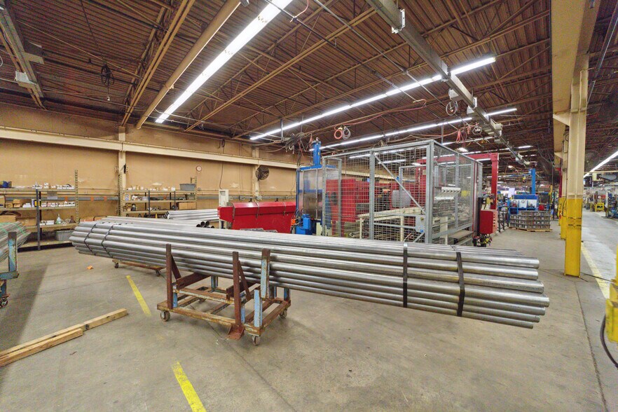 More Photos Of 3405 Engle Rd, Fort Wayne Warehouse For Sale