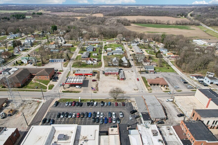 More Photos Of 201 Dearborn St, Hillsboro General Retail For Sale