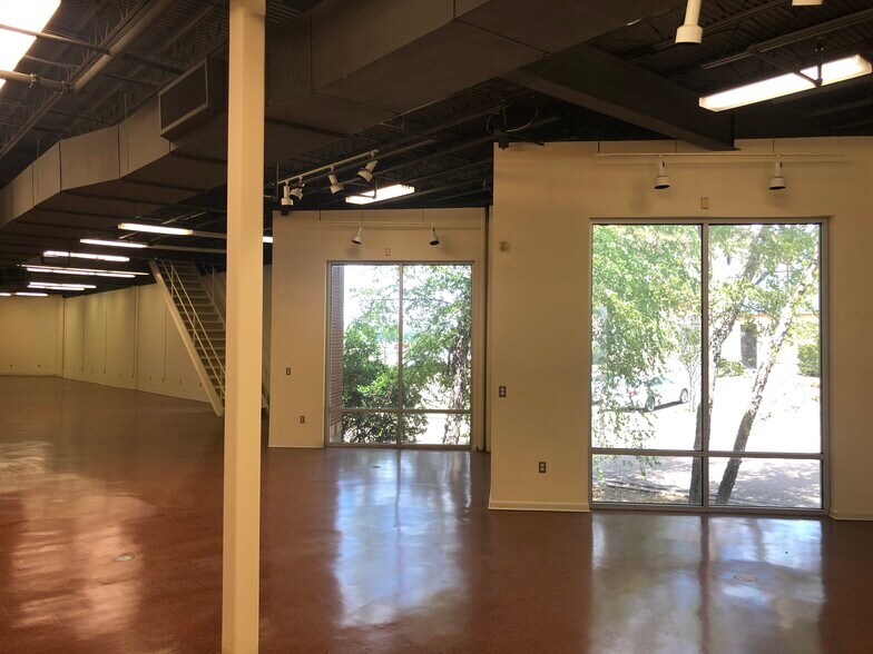 More Photos Of 127 Dyess Rd, Ridgeland Freestanding For Sale