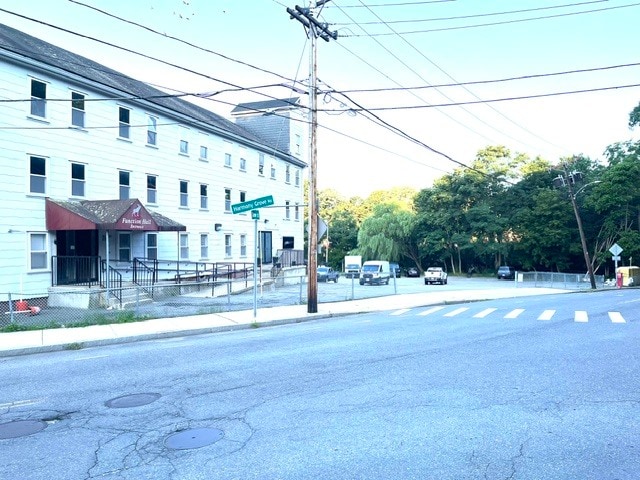 More Photos Of 50 Grove St, Salem Office For Lease