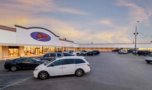 More Photos Of 1124-1258 Uvalde Rd, Houston Storefront For Lease