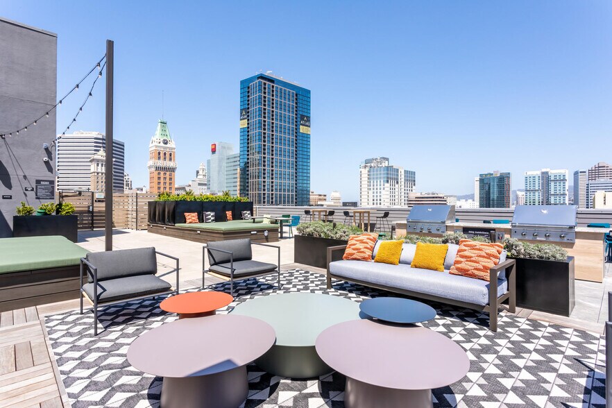 More Photos Of 1100 Webster St, Oakland Apartments For Lease