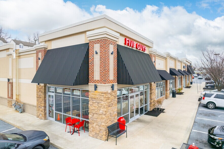 More Photos Of 3564 Penn Ave, Sinking Spring Unknown For Lease