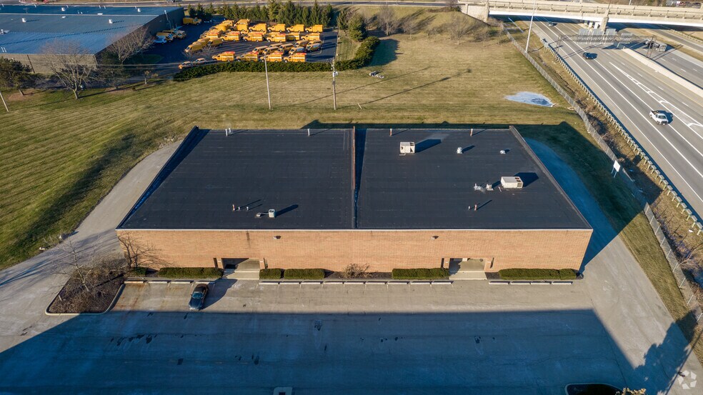 More Photos Of 6363-6369 Dublin Industrial Ln, Dublin Warehouse For Lease