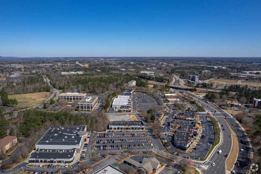 More Photos Of 5530 Windward Pky, Alpharetta Unknown For Sale