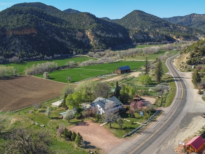 More Photos Of 295 N Main St, Glendale Hospitality For Sale