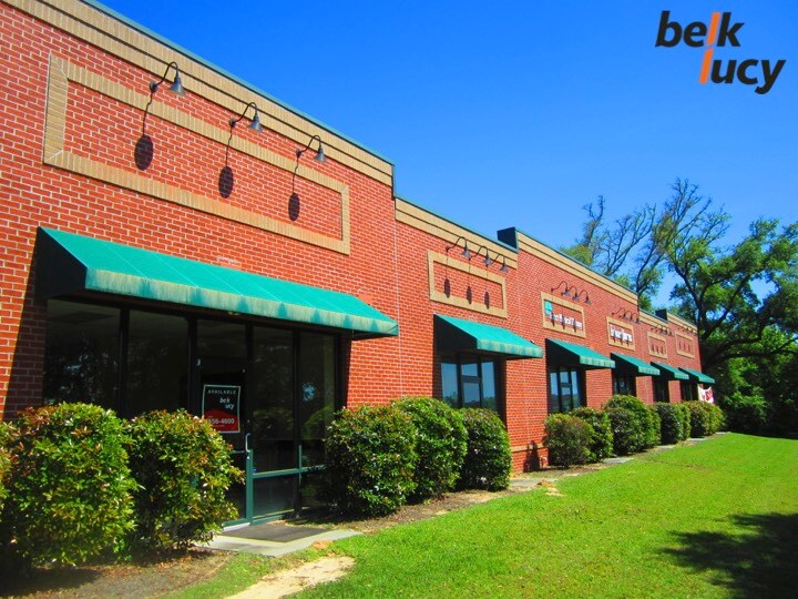 More Photos Of 412-414 Drive In Ln, Moncks Corner Freestanding For Lease