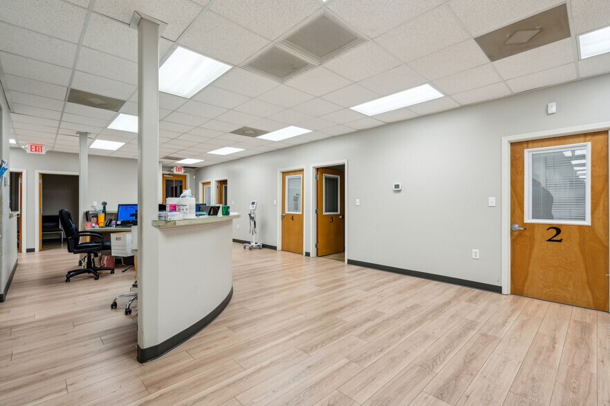 More Photos Of 5880 Rivers Ave, North Charleston Medical For Sale