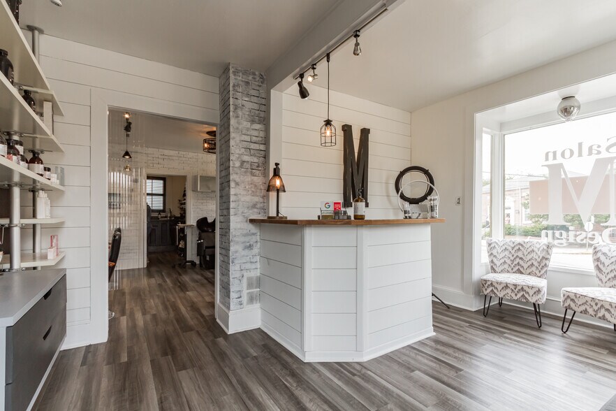 More Photos Of 41 Ellis St, Haddonfield Storefront Retail Office For Sale