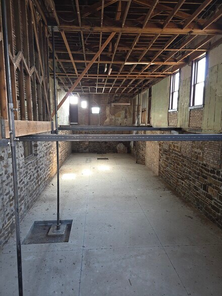 More Photos Of , Ellsworth General Retail For Sale