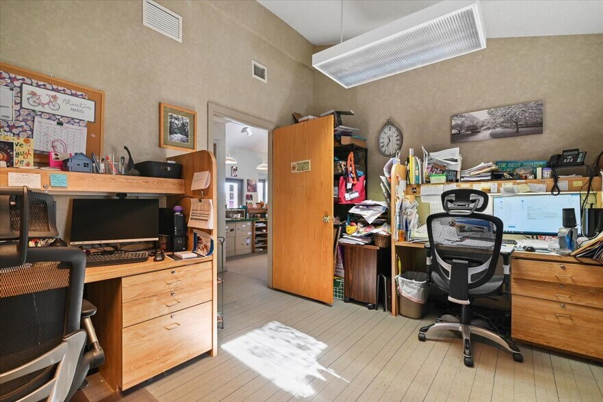 More Photos Of 1904 PA-940, Pocono Pines General Retail For Sale