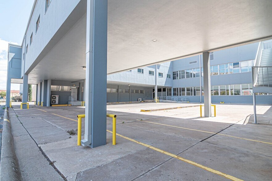 More Photos Of 200 W Illinois Ave, Midland Office For Sale