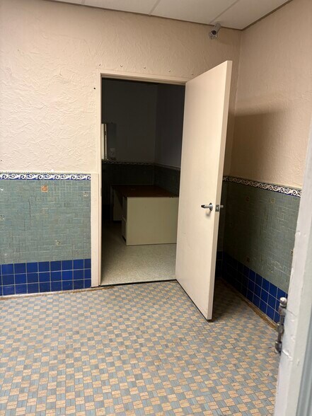 More Photos Of 821-825 Haddon Ave, Collingswood Storefront Retail Residential For Lease