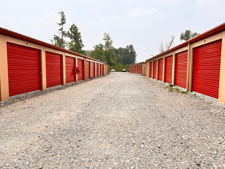 More Photos Of 2239 OH-125, Amelia Self Storage For Sale