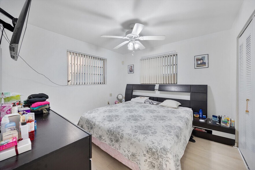 More Photos Of 14260 SW 88th Ave, Palmetto Bay Apartments For Sale