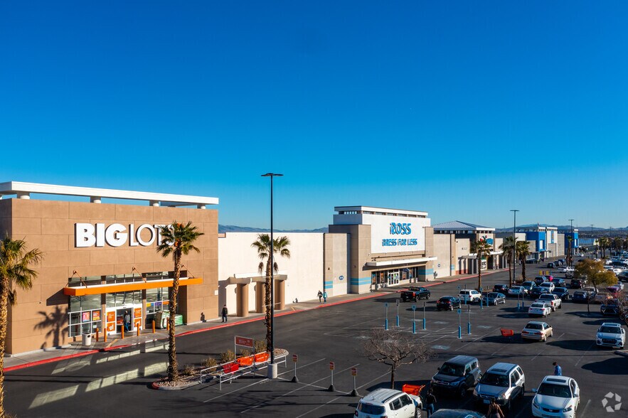 More Photos Of 5200 S Fort Apache Rd, Las Vegas Unknown For Lease