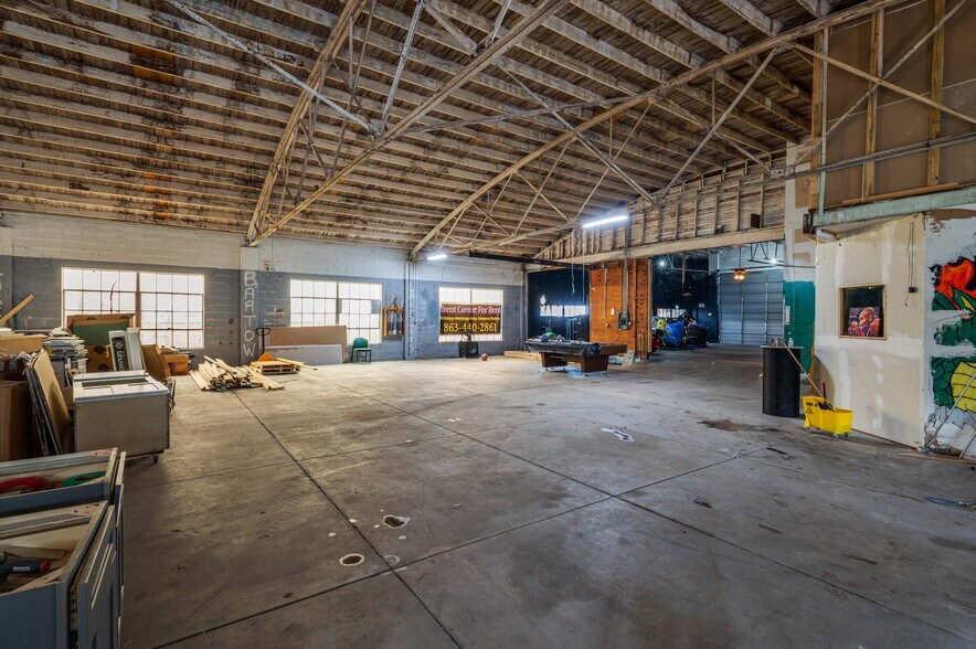 More Photos Of 322 S Scenic Hwy, Lake Wales General Retail For Sale