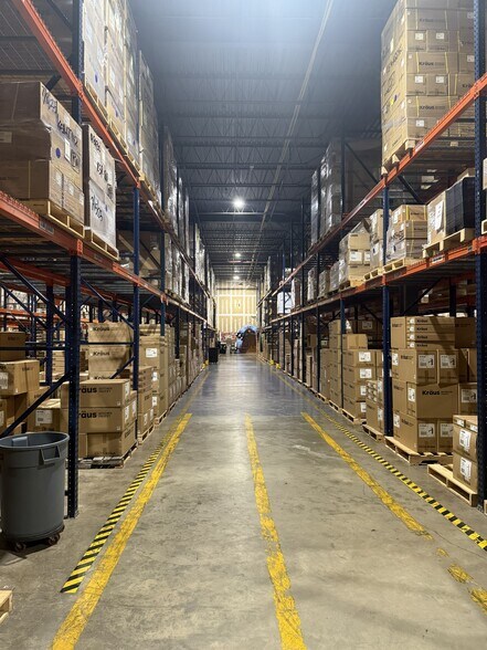 More Photos Of 12 Harbor Park Dr, Port Washington Warehouse For Sale