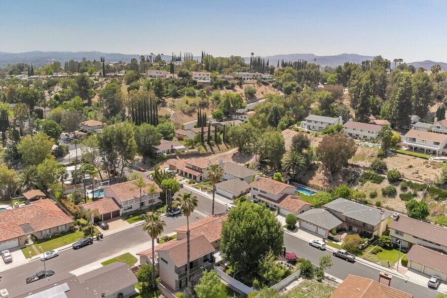 More Photos Of 7501 Linley Ln, Canoga Park Specialty For Sale