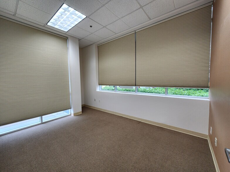 More Photos Of 4725-4737 Mangels Blvd, Fairfield Light Distribution For Sale