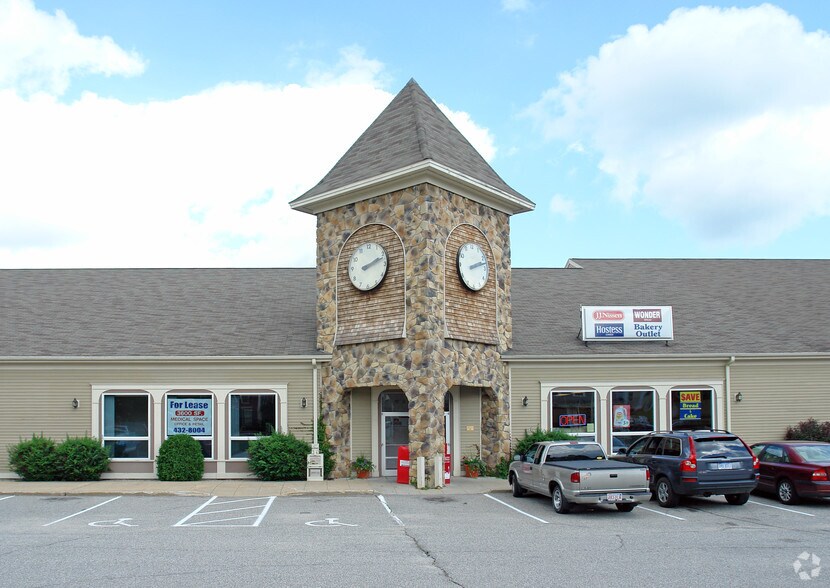 More Photos Of 464 Main St, Springvale Freestanding For Lease