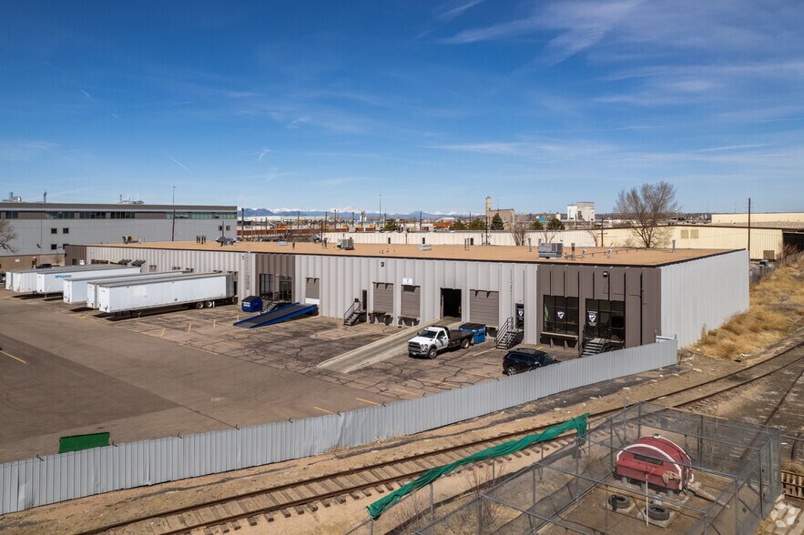 More Photos Of 5100 Fox St, Denver Manufacturing For Lease
