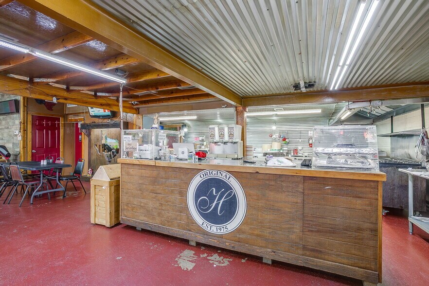 More Photos Of 1617 NW 25th St, Fort Worth Restaurant For Sale