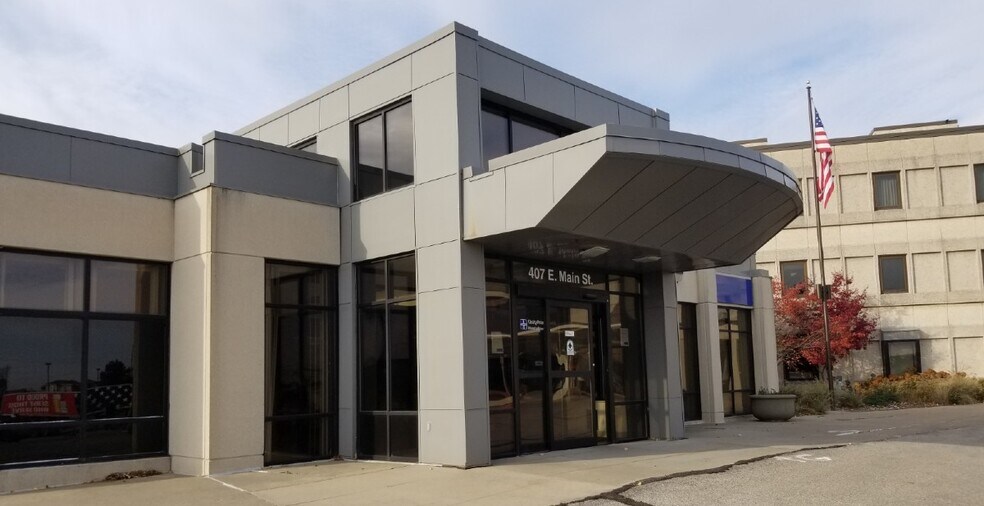 More Photos Of 3 S 4th Ave, Marshalltown Hospital For Sale