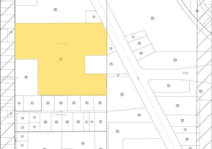 More Photos Of 9110 SE Us-441 Hwy, Ocala Contractor Storage Yard For Lease