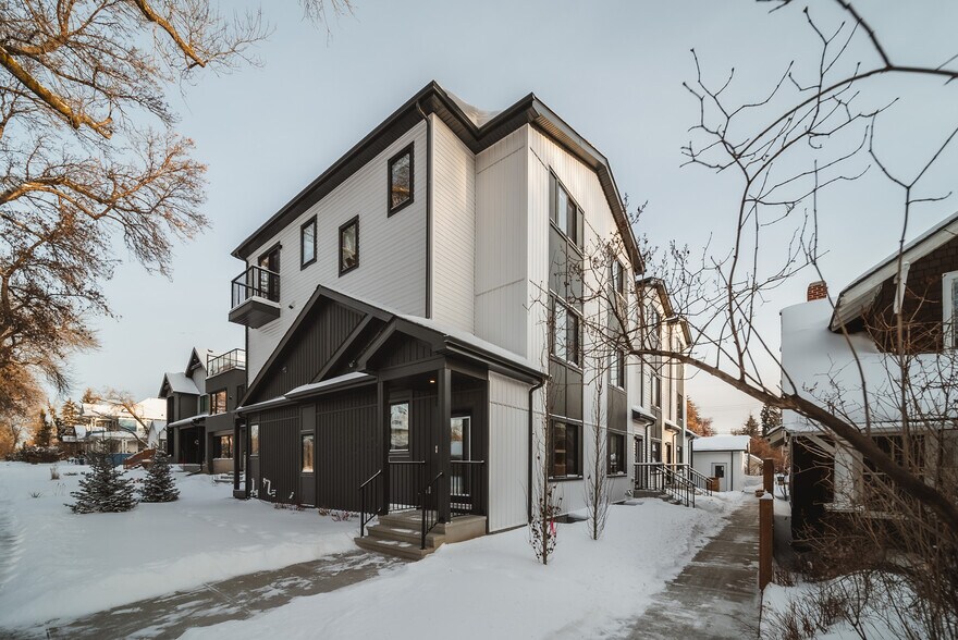 Primary Photo Of 11121 62 STREET, Edmonton Multifamily For Sale