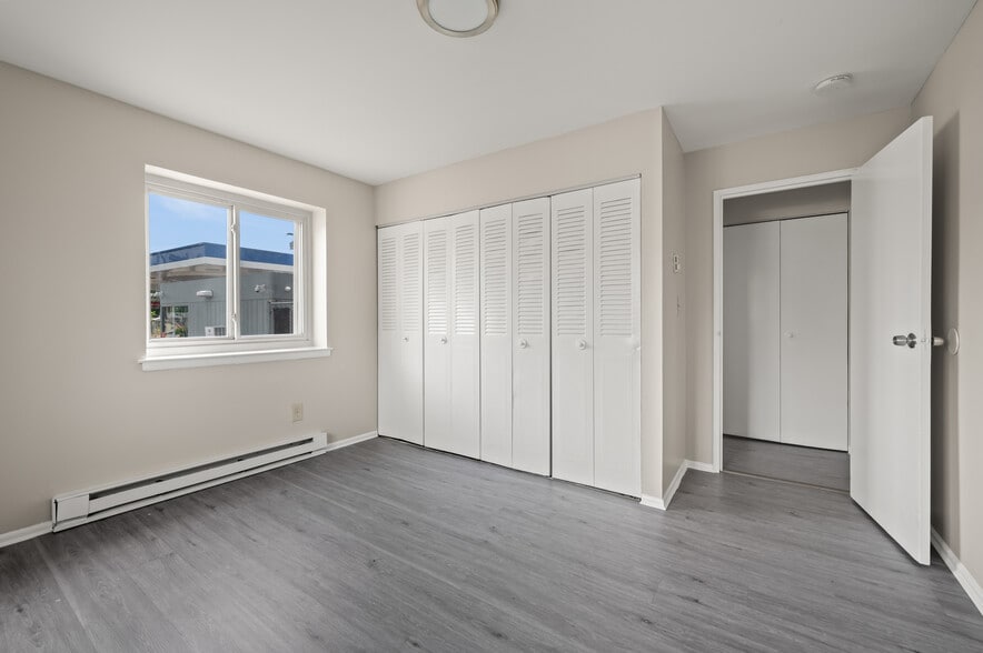 More Photos Of 1795 North Ave, Bridgeport Multifamily For Sale