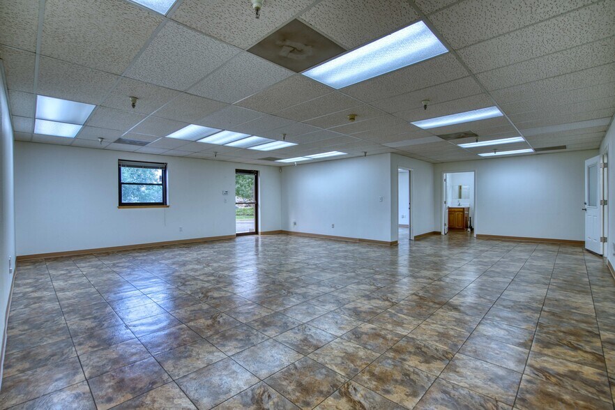 More Photos Of 5455 Spine Rd, Boulder Flex For Lease