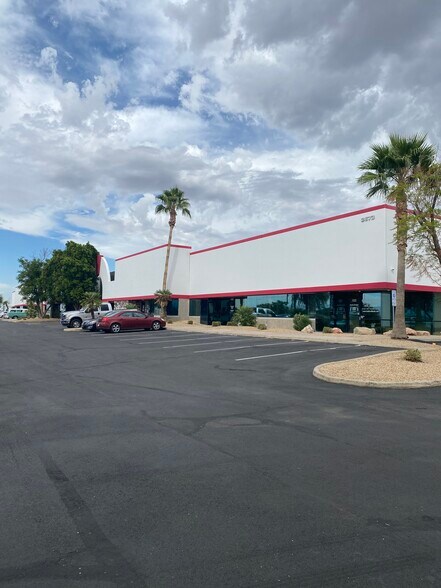 More Photos Of 3673 S Bullard Ave, Goodyear Warehouse For Lease
