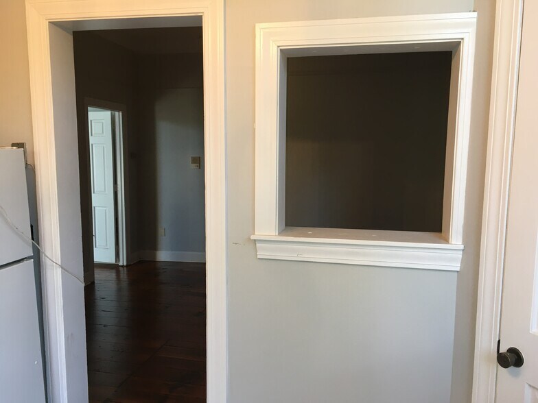 More Photos Of 635 E Bay St, Charleston Office Residential For Lease