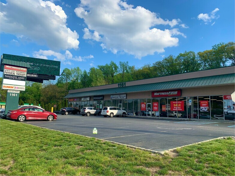 More Photos Of 1161 Route 23 South, Kinnelon Unknown For Lease