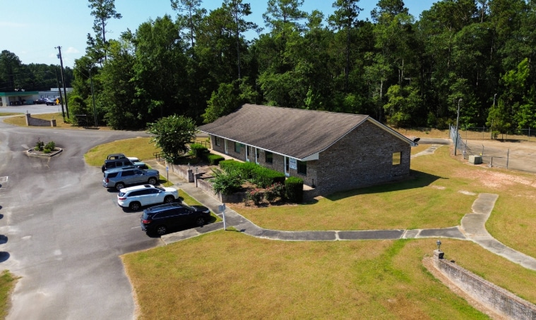 Primary Photo Of 19351 N Us-19, Thomasville Self Storage For Lease