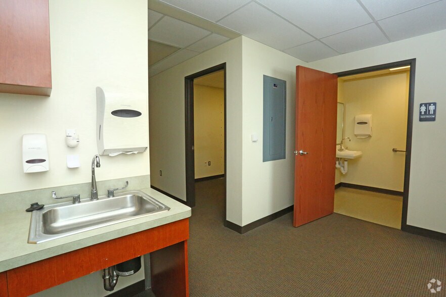 Photo of 4th Floor Ste 402